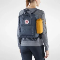 Fjallraven Porte-Bouteille Fjällräven Kånken Bottle Pocket Pink 18 Fjallraven Porte-Bouteille Fjällräven Kånken Bottle Pocket Pink -Fjallraven 2 Kanken Bottle Pocket 23793 160 C MODEL FJR