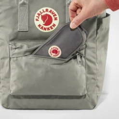 Fjallraven Sac à Dos Fjällräven Kånken Totepack Desert Brown -Fjallraven 3 Kanken Totepack 23710 021 G DETAIL FJR