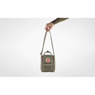 Sac à Bondoulière Fjallraven Kanken Sling Arctic Green 6 Sac à Bondoulière Fjallraven Kanken Sling Arctic Green – Image 4