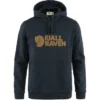 Pull Fjallraven Men Fjallraven Logo Hoodie Dark Navy 1 Pull Fjallraven Men Fjallraven Logo Hoodie Dark Navy -Fjallraven Fjallraven Logo Hoodie M 84144 555 A MAIN FJR
