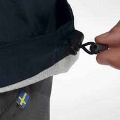 Veste Fjallraven Men High Coast Hydratic Jacket True Red 23 Veste Fjallraven Men High Coast Hydratic Jacket True Red -Fjallraven High Coast Hydratic Jacket M 87350 560 M DETAIL FJR 1