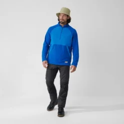 Pull Fjallraven Men Vardag Lite Fleece Alpine Blue-UN Blue 13 Pull Fjallraven Men Vardag Lite Fleece Alpine Blue-UN Blue -Fjallraven Vardag Lite Fleece M 87055 625 622 C MODEL FJR