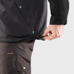 Fjallraven Veste Fjällräven Men Vardag Lite Padded Jacket M Black-Dark Grey -Fjallraven Vardag Lite Padded Jacket M 84128 550 030 J DETAIL FJR